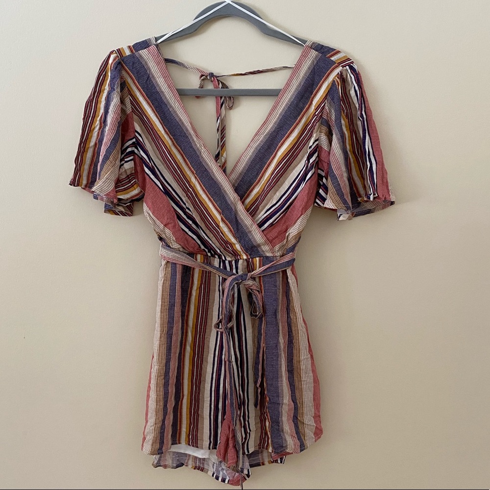 Francesca’s Striped Romper - Picture 4 of 6